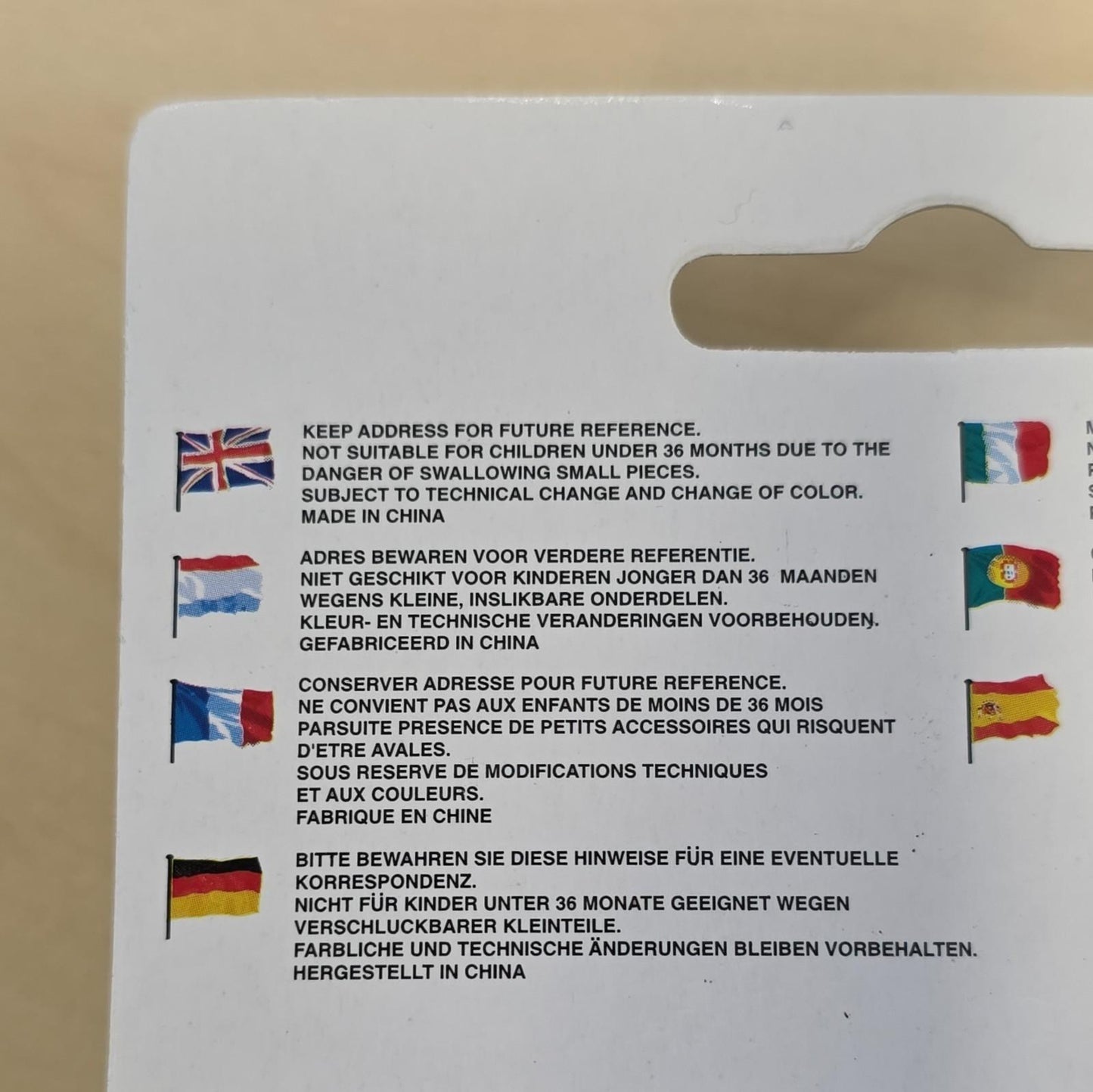 CARARAMA 1:72 Scale Notarzt German Mercedes-Benz W163 Emergency Vehicle Diecast