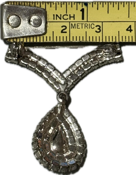 Silver Coloured Dangle Brooch Pin Costume Jewellery Elegant Accessory