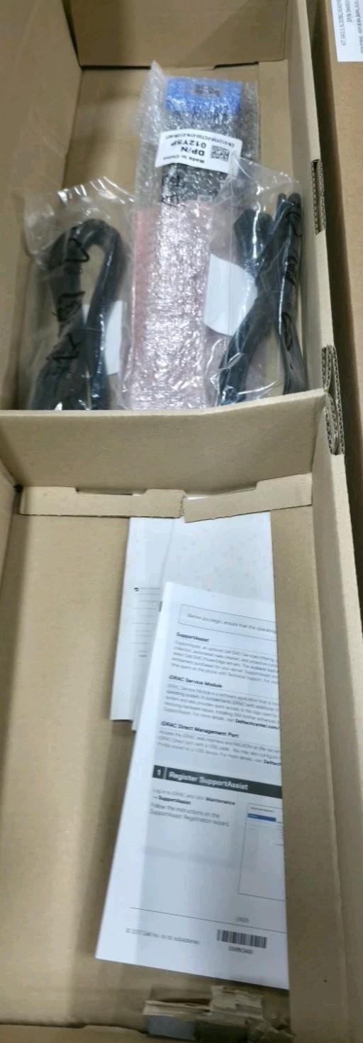 DELL PowerEdge R740XD Server 24 SFF 1x Xeon Gold 6234 3.3GHz 32GB RAM 22x1.2TB