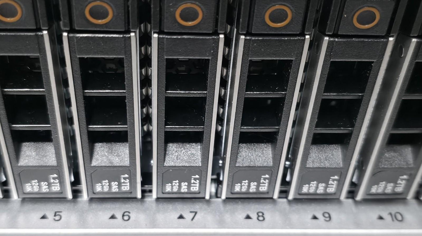 DELL PowerEdge R740XD Server 24 SFF 1x Xeon Gold 6234 3.3GHz 32GB RAM 22x1.2TB