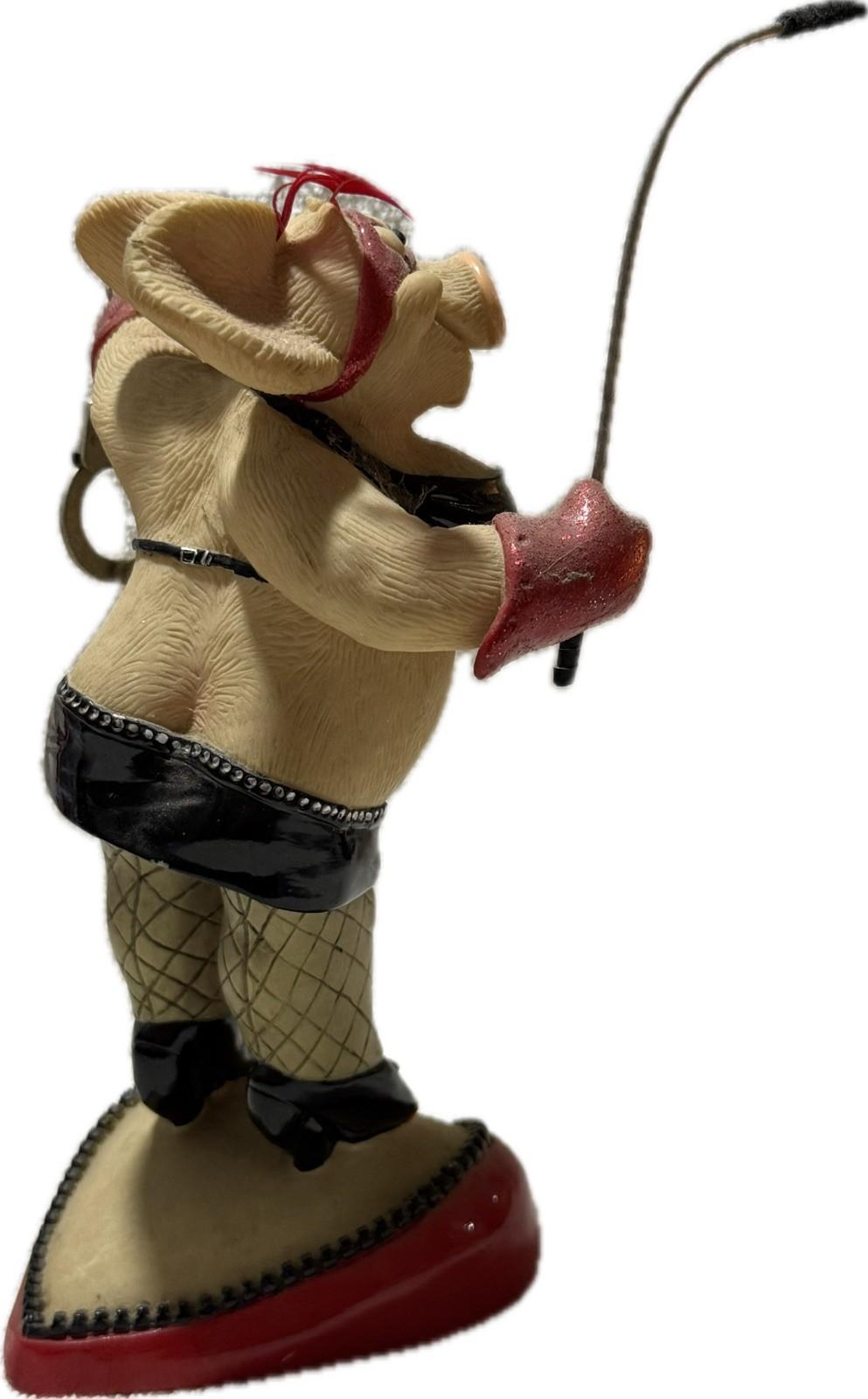 Piggin Dressed To Thrill 2003 David Corbridge Handmade Ceramic Figurine