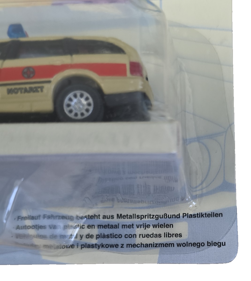 CARARAMA 1:72 Scale Notarzt German BMW Emergency Vehicle Diecast Model