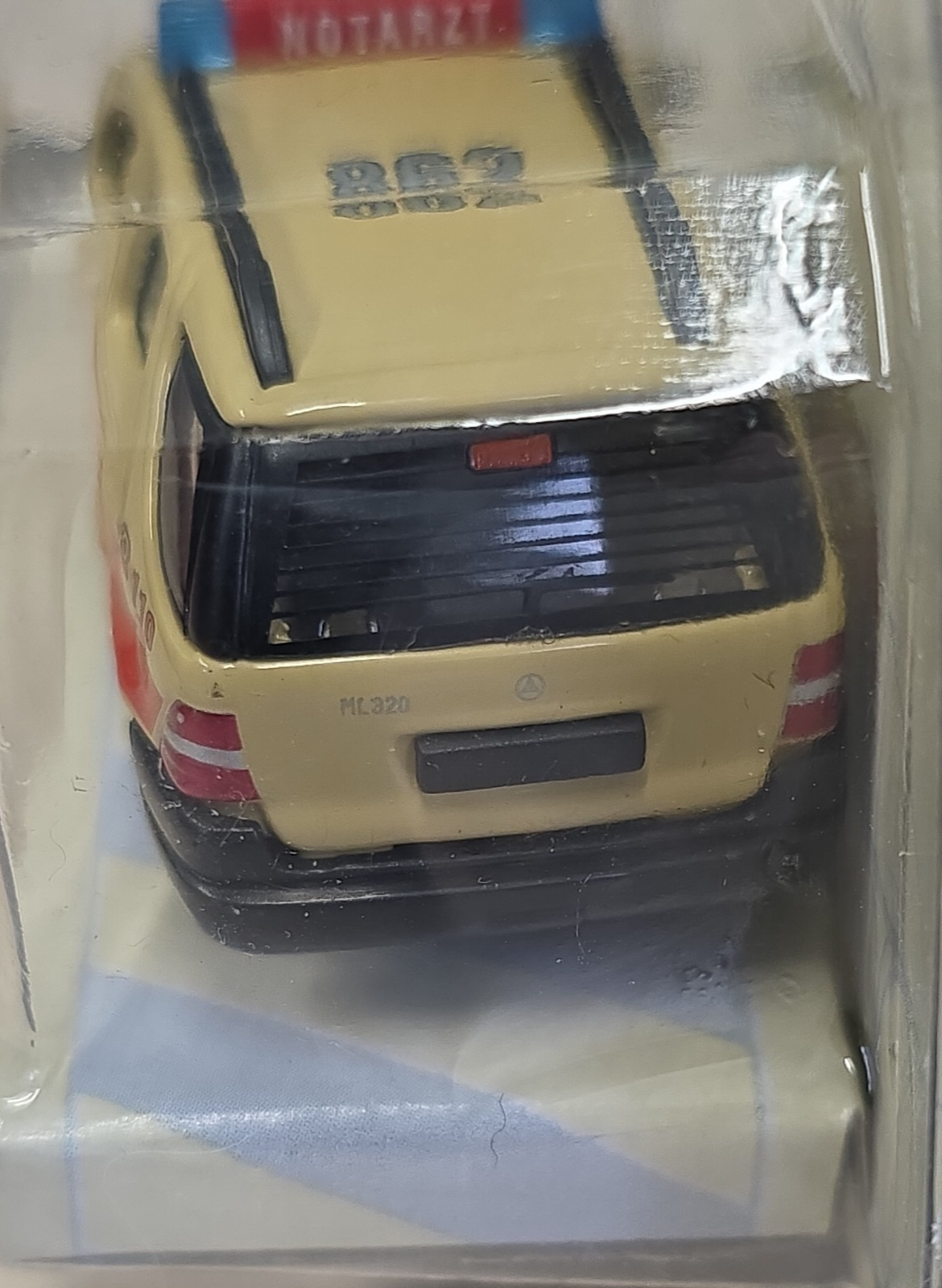 CARARAMA 1:72 Scale Notarzt German Mercedes-Benz W163 Emergency Vehicle Diecast