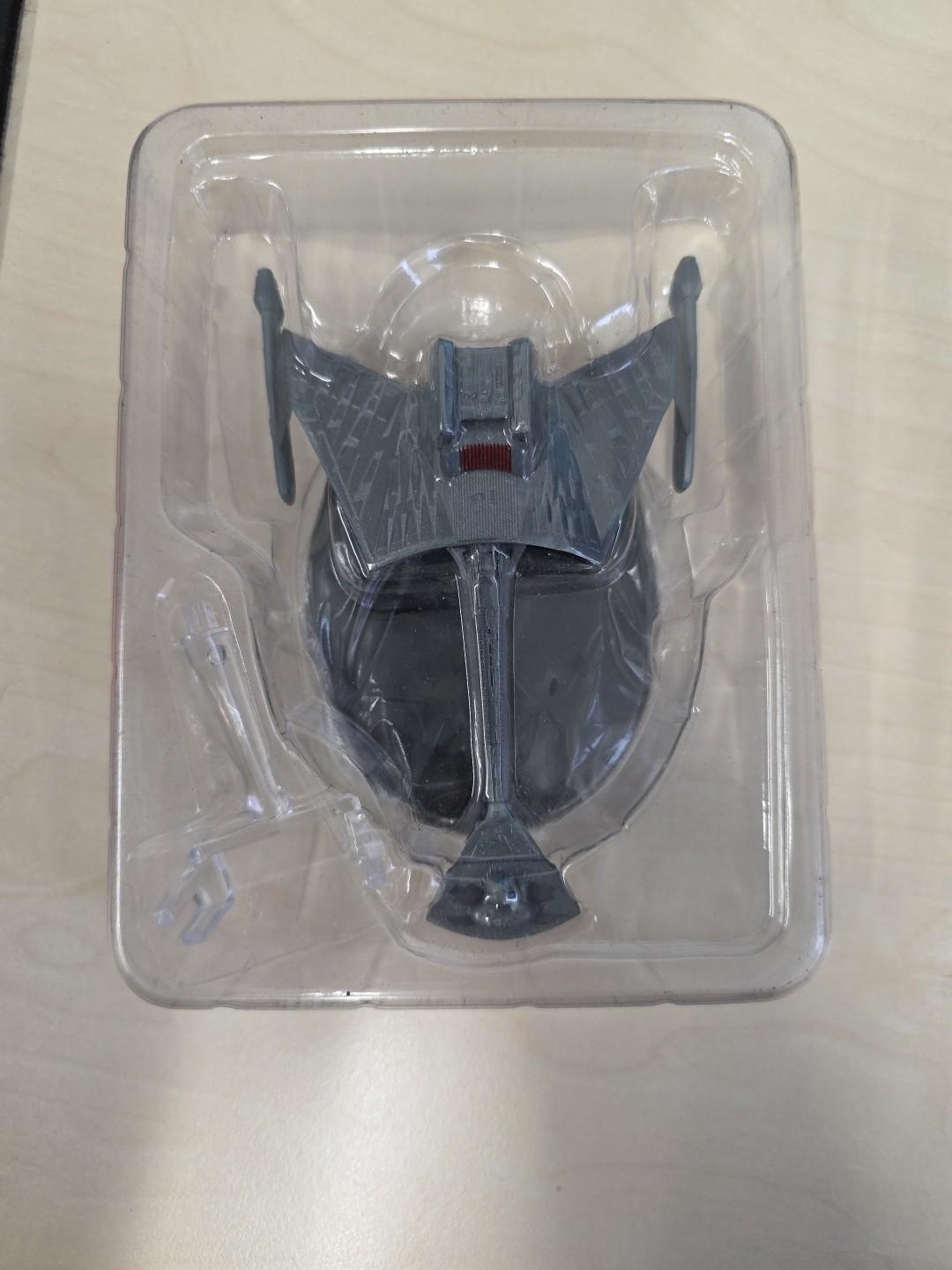 Eaglemoss Star Trek K't'inga Class Battlecruiser 0526-A/F Model With Stand