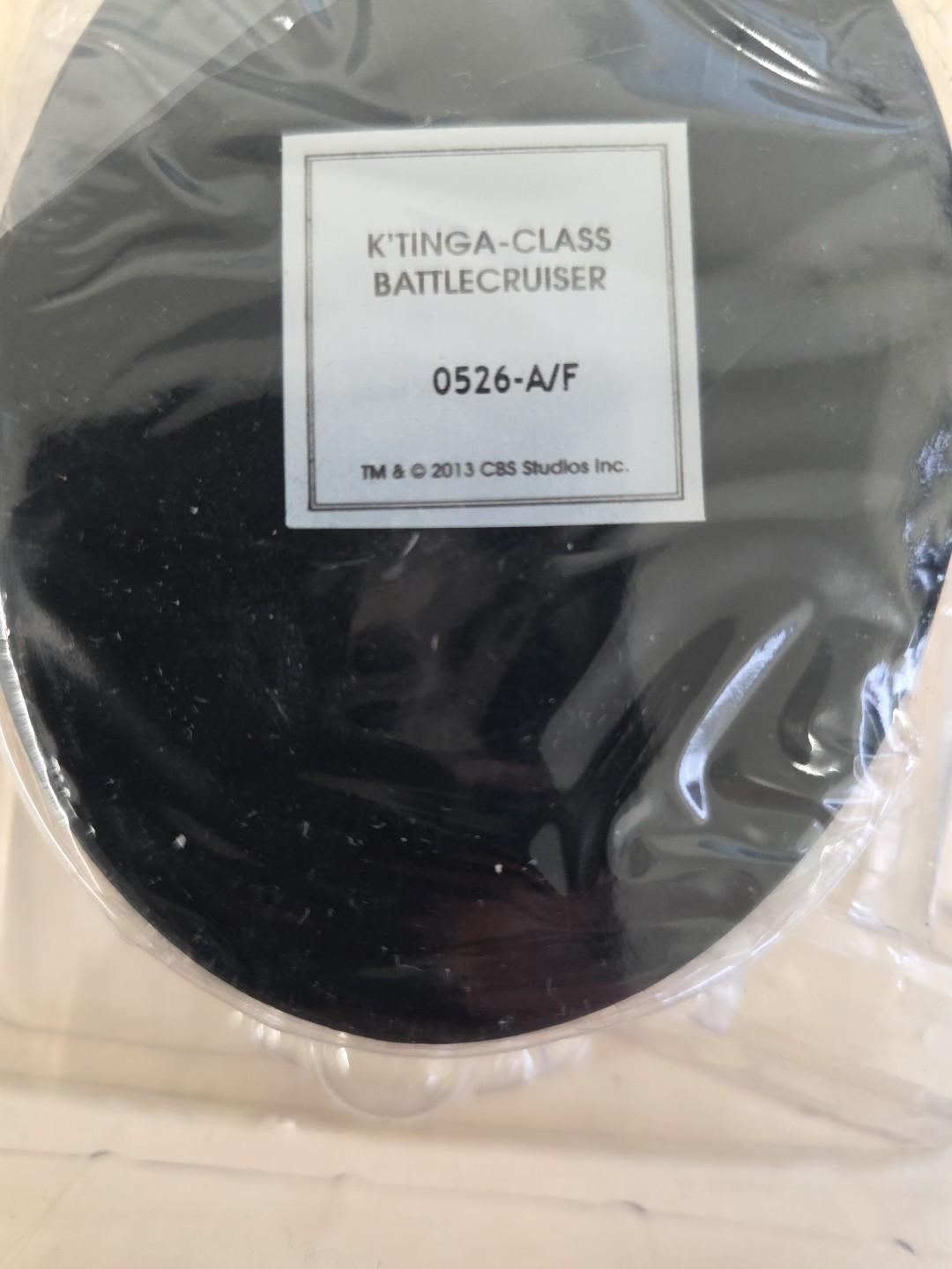 Eaglemoss Star Trek K't'inga Class Battlecruiser 0526-A/F Model With Stand