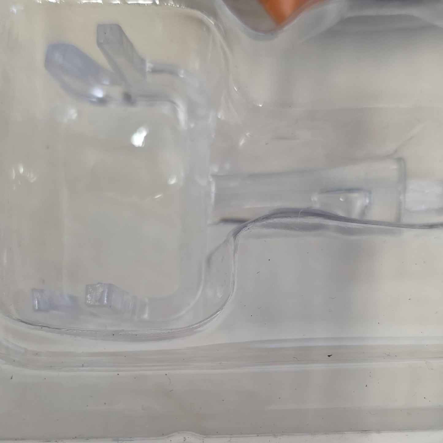 Eaglemoss Star Trek Ferengi Marauder D'Kora Class Starship Model With Stand