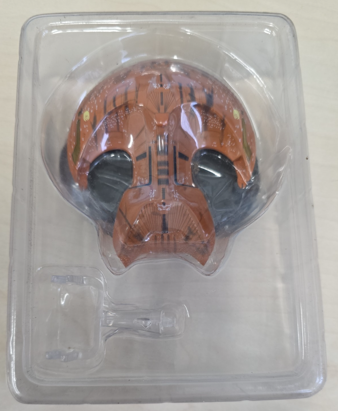 Eaglemoss Star Trek Ferengi Marauder D'Kora Class Starship Model With Stand