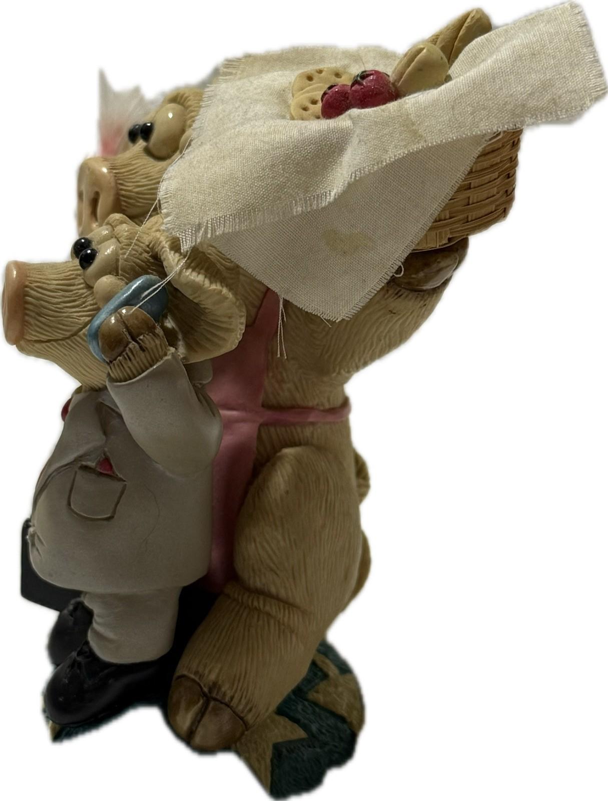 Piggin Domestic Goddess 2001 David Corbridge Ceramic Figurine