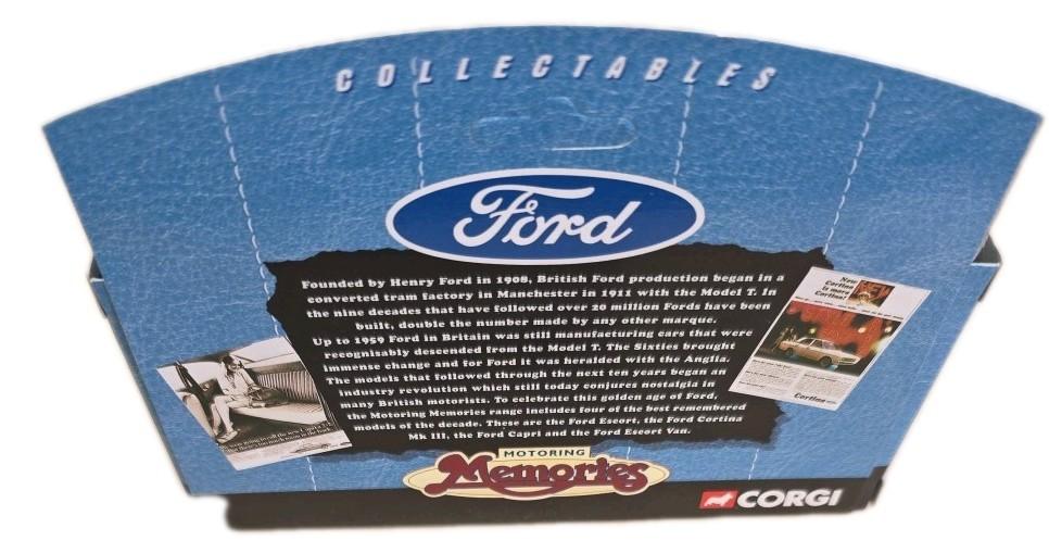 Corgi Ford Cortina Mk2 Motoring Memories 61213 Boxed Die-Cast