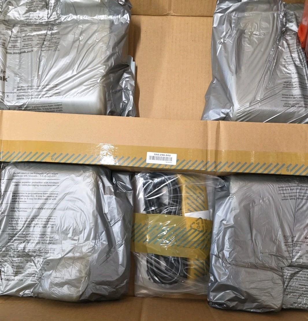 IBM 46M5213 1U 17-Inch Flat Panel Monitor Console Kit Rack Mount