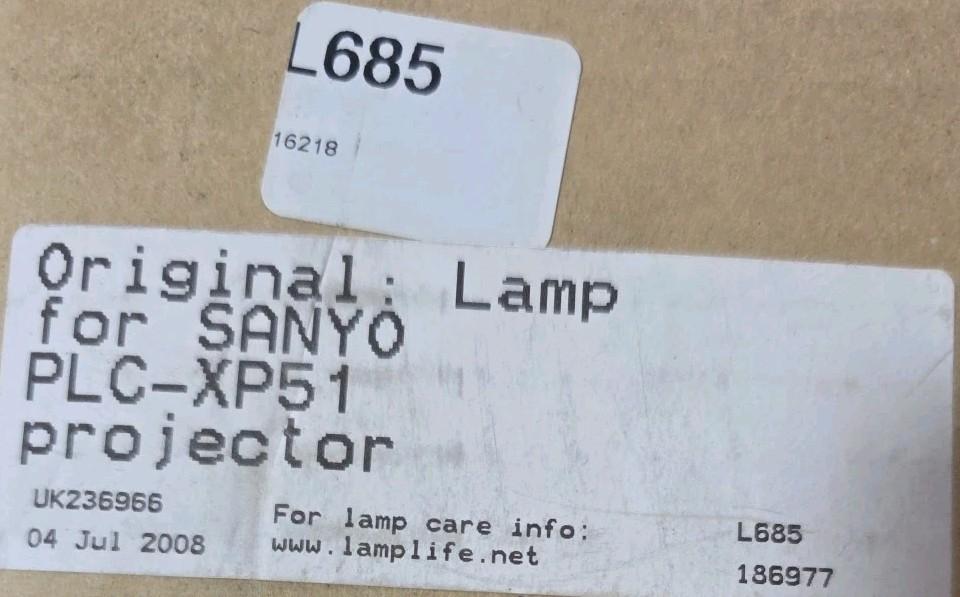 POA-LMP81 Projector Lamp SANYO Eiki Christie Canon Replacement